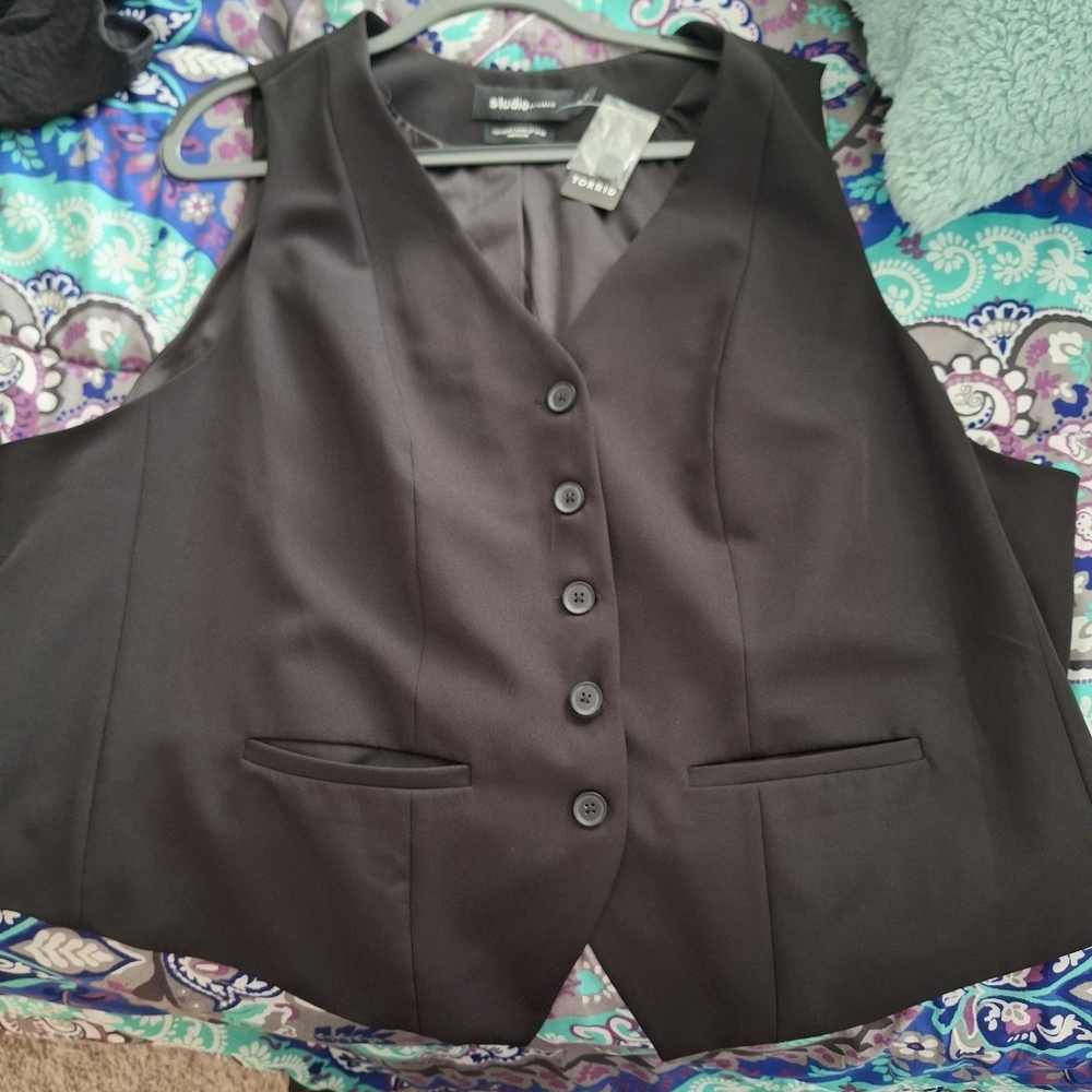 Torrid Black Button-Up Vest